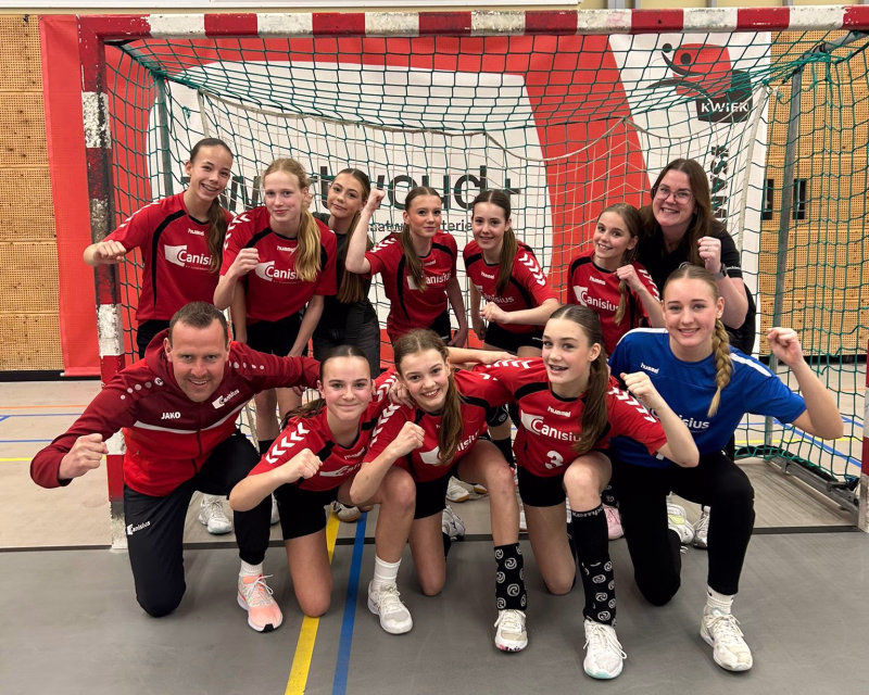 Handbal- en volleybaldames Canisius naar landelijke finale Olympic Moves